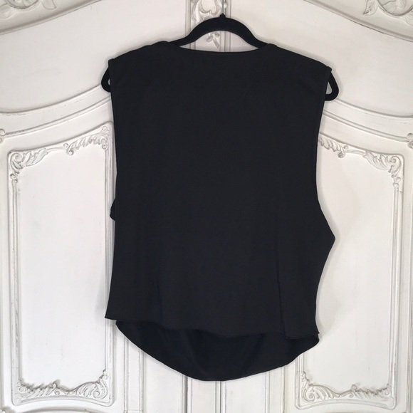 Plus Size Cowl Neck Tank Top Sz 4x US 20 black capsule wardrobe item - Picture 5 of 6